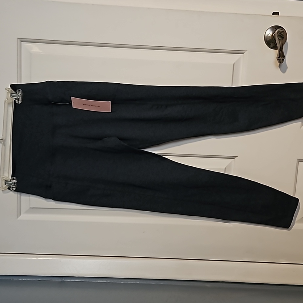 Flex time leggings size M